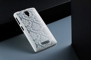 Чехол с узором для Lenovo A1000 "белый"