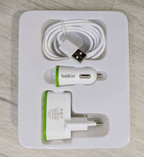 Набор сетевое ЗУ Belkin 2USB 2.1A + автомобильное ЗУ + кабель